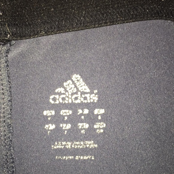 ✨WMNS ADIDAS CAPRIS - Picture 4 of 7